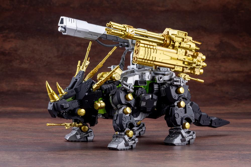 【Pre-order】ZOIDS -  Model Kits (DARK HORN HARRY SPECIAL 2001 Re/color)