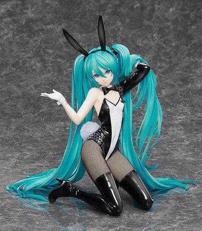 【Pre-order】Character Vocal Series 01: Hatsune Miku - Hatsune Miku Scale Figure (Bunny Ver. / Art by SanMuYYB, Rerun)
