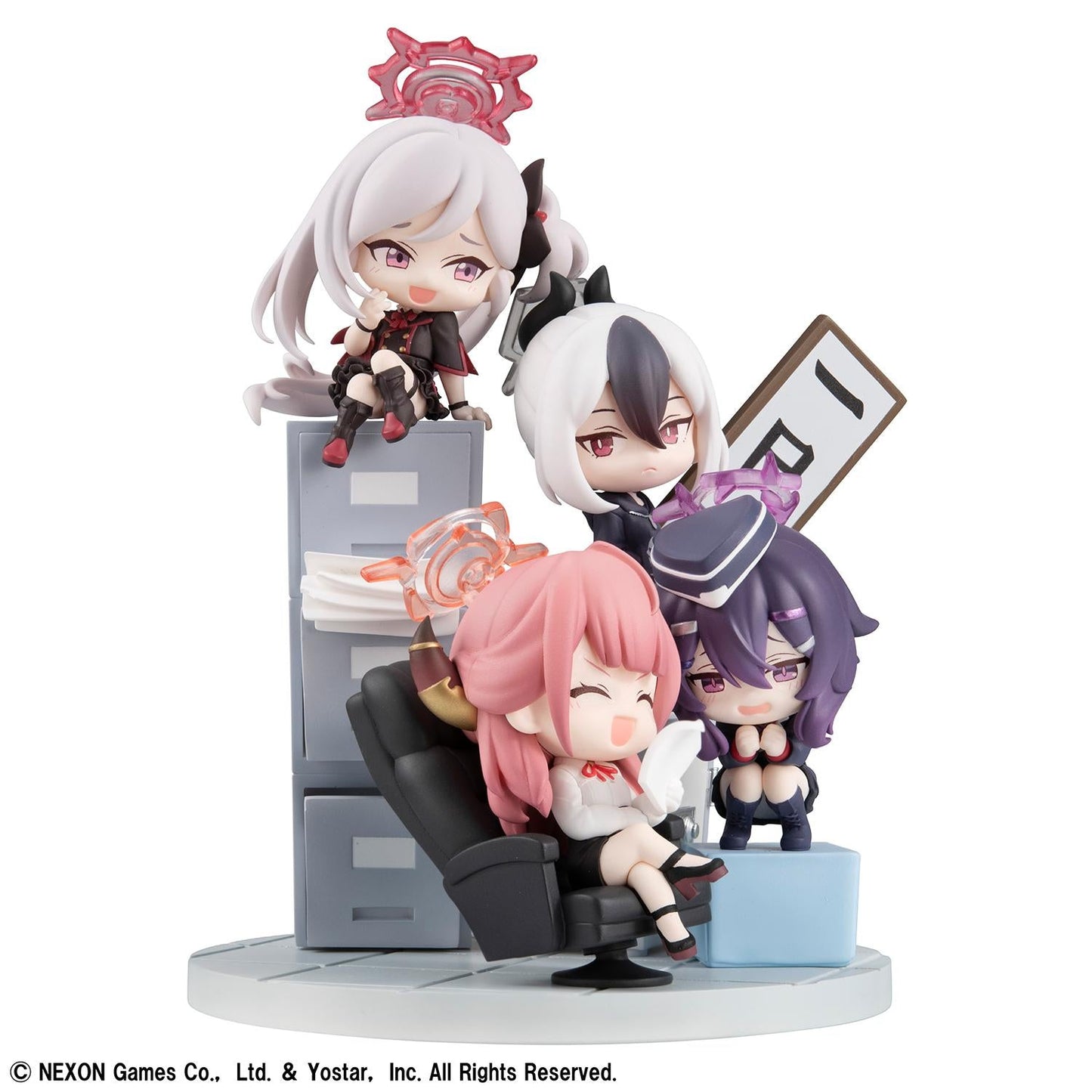 【Pre-order】Blue Archive -  Figure (FigUnity; with gift)
