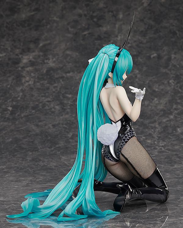 【Pre-order】Character Vocal Series 01: Hatsune Miku - Hatsune Miku Scale Figure (Bunny Ver. / Art by SanMuYYB, Rerun)