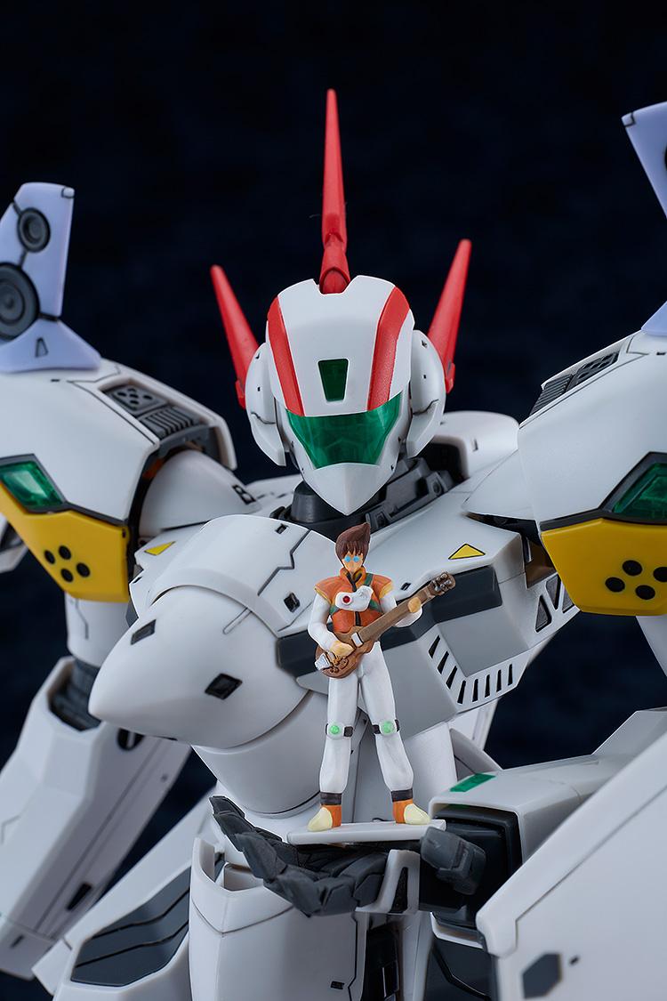 【Pre-order】MACROSS DYNAMITE-SEVEN -  Model Kits (PLAMAX 1/72 VF-19P Excalibur (Planet Zola Patrol Corps))