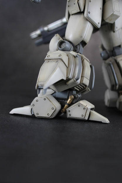 【Pre-order】Assault Suits Leynos -  Model Kits (AS-5E3 Leynos (Player Type) [Renewal Ver.] (Rerun))