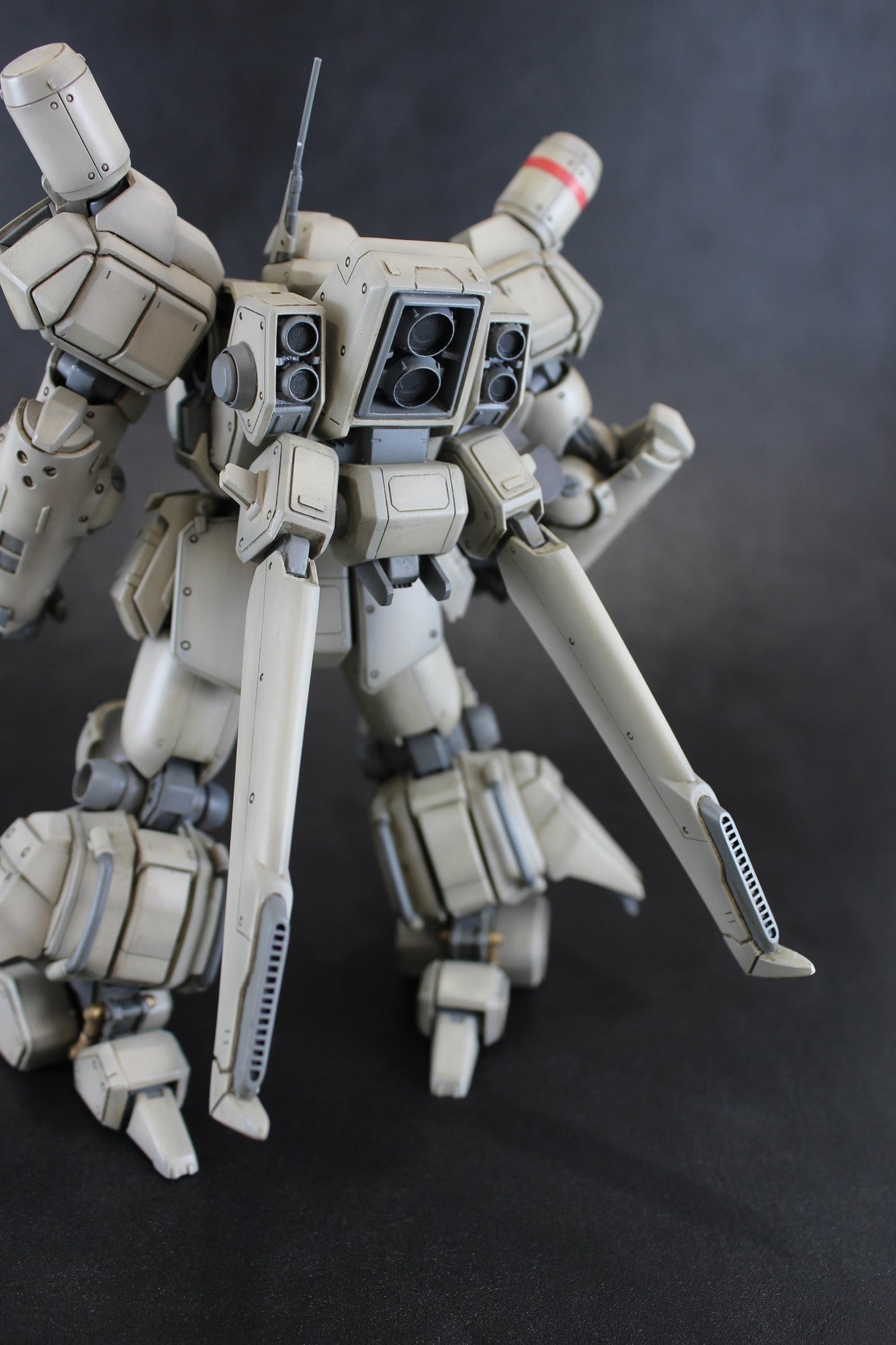 【Pre-order】Assault Suits Leynos -  Model Kits (AS-5E3 Leynos (Player Type) [Renewal Ver.] (Rerun))