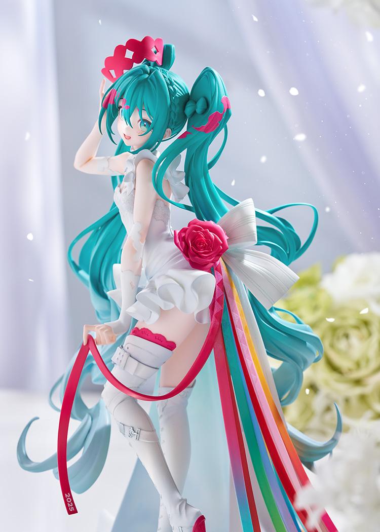 【Pre-order】Hatsune Miku GT Project - Racing Miku Figure (G.S. Collection; 15th "Rhapsody" 2010-2025)